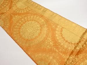 川島織物製　菊に抽象模様織出し丸帯